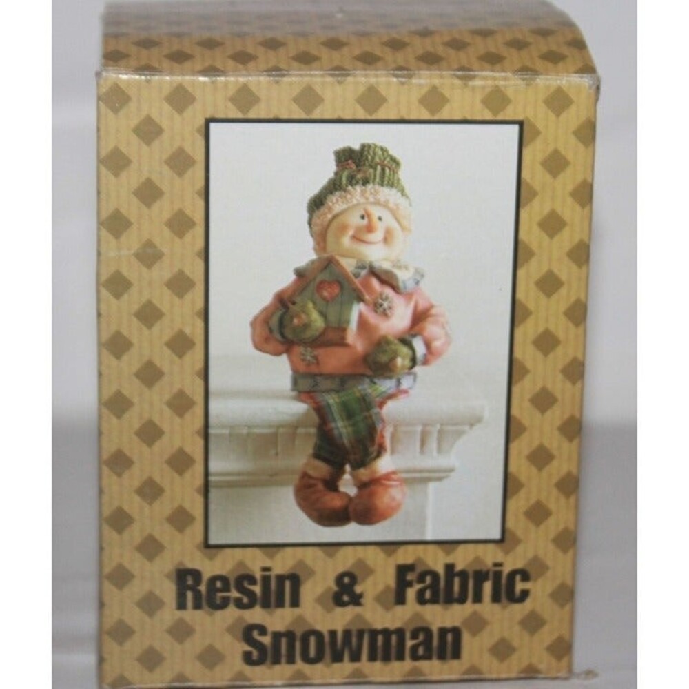 Vintage Imagination in Action Resin & Fabric Shelf Sitting Snowman 9" Tall